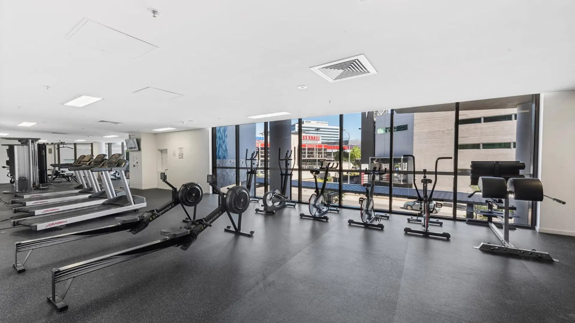 בריסביין Capri Luxury Apartments Newstead